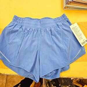 Lululemon Hotty Hot LR Short 4" Lined, size 8, blue